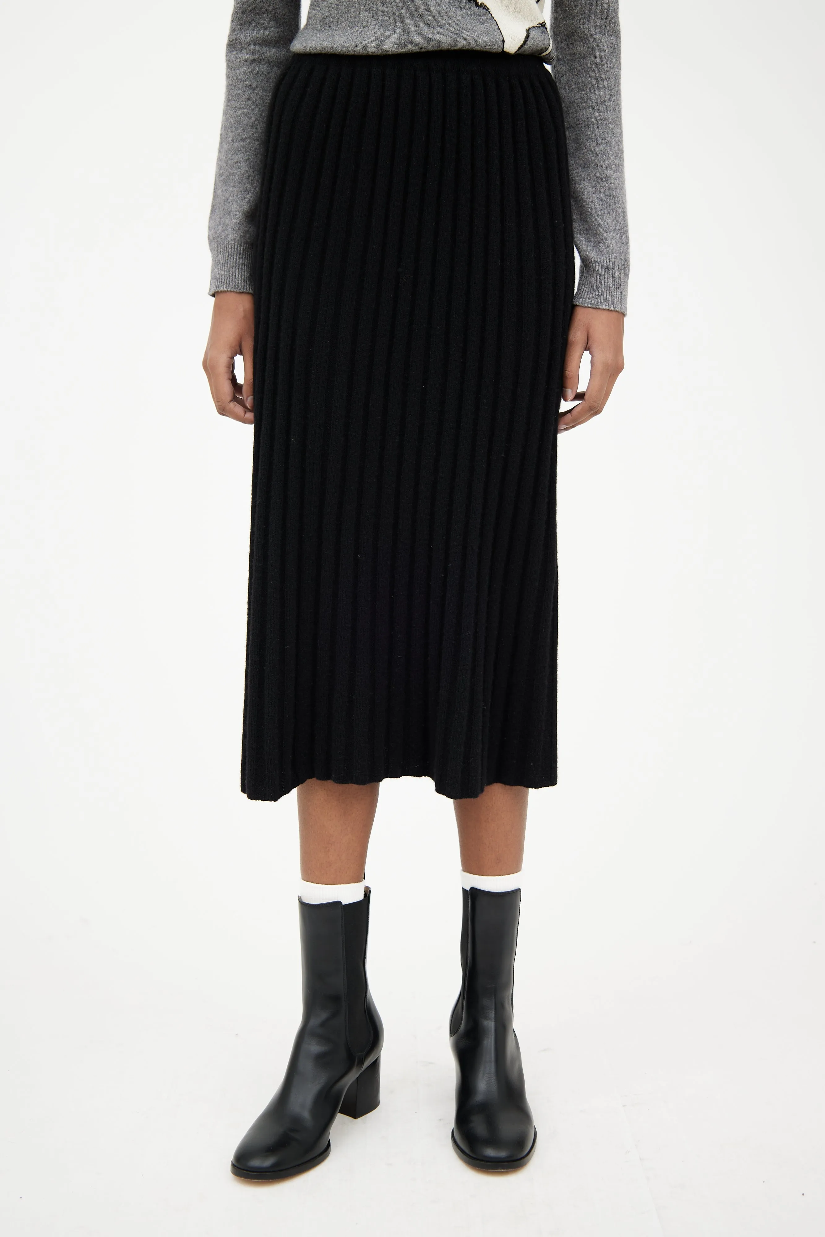 Black Ribbed Cashmere Skirt