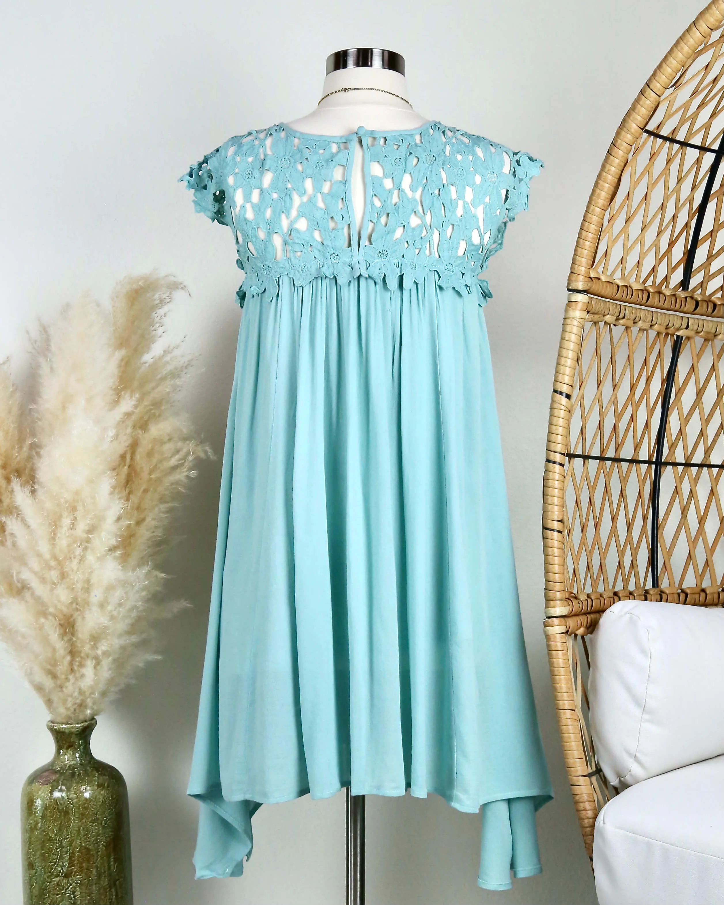 Floral Crochet Lace Cap Sleeve Summer Dress in More Colors