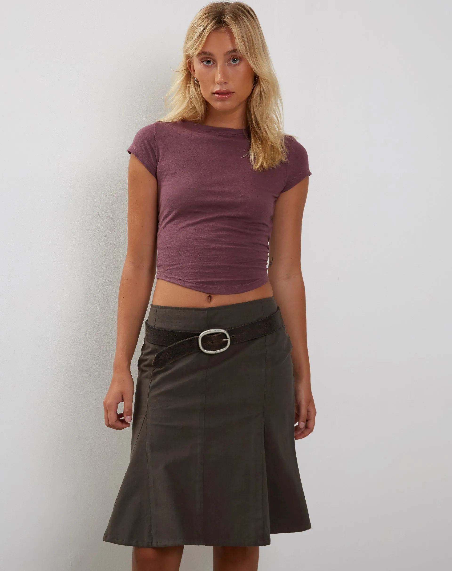 Jojes Dipped Hem Tee in Cotton Hemp Mauve