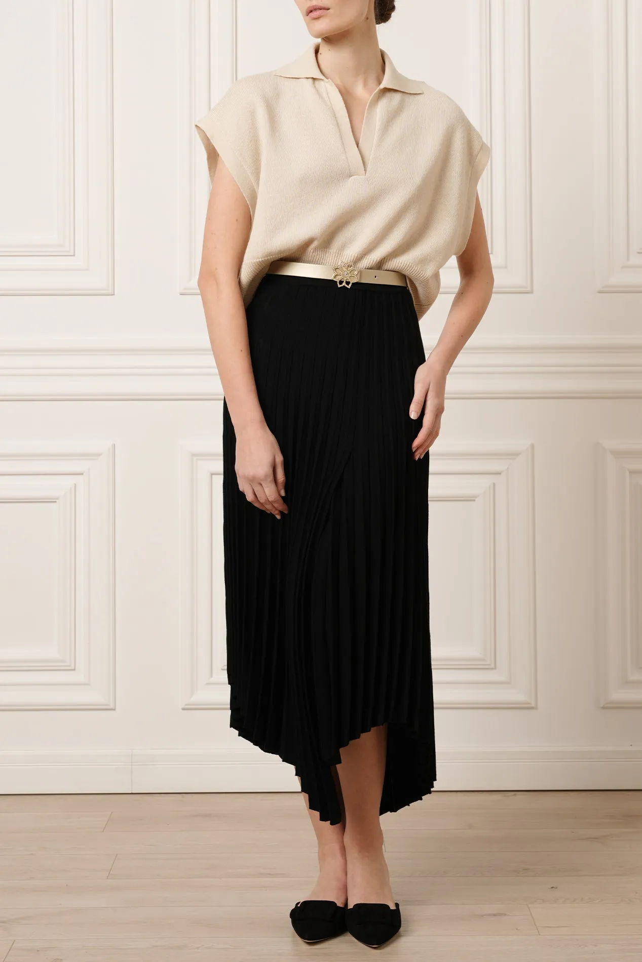 Lia Jersey Wool Pleated Midi Skirt in Black