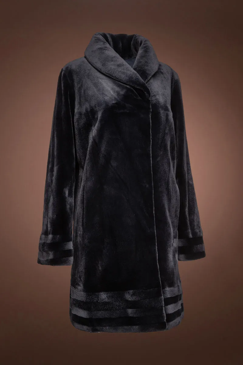 Reversible Border Pattern Navy Blue Sheared Mid-Length Mink Fur Coat