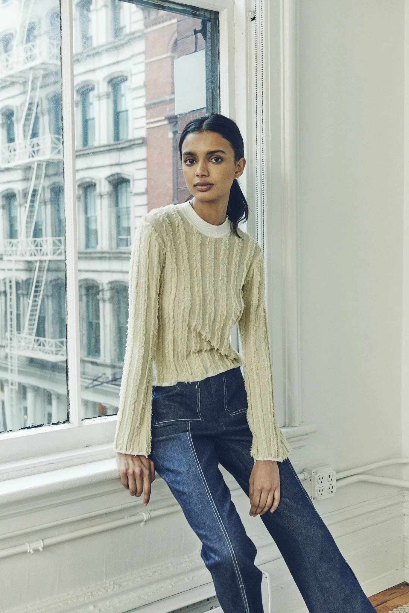 STRETCH VISCOSE FRINGE PULLOVER