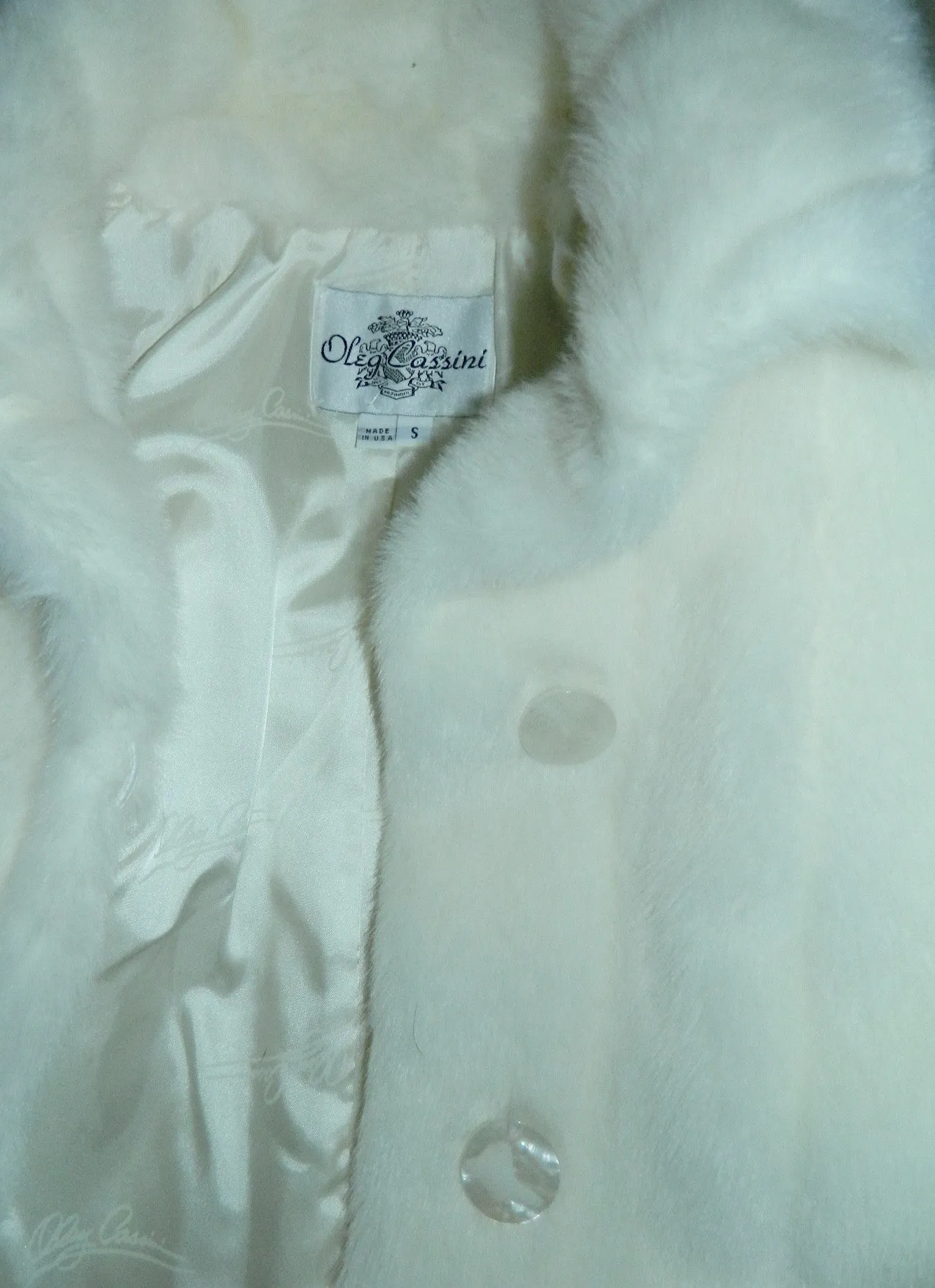 white faux fur coat 1980s vintage Oleg Cassini stroller length faux rabbit fur S - M