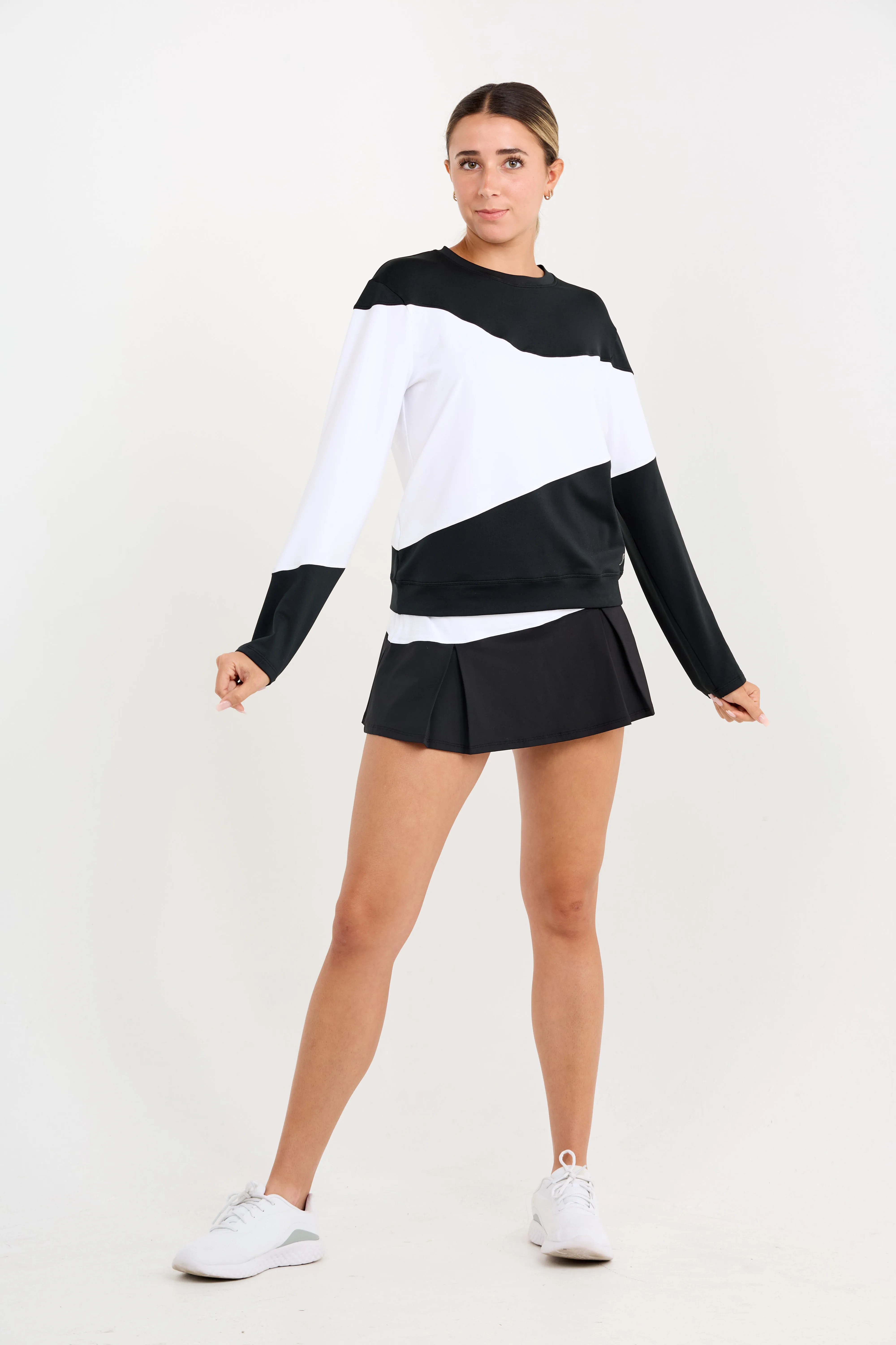 Women's Pullover - Monochrome